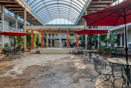 OYO Hotel Sweetwater TN West image 10